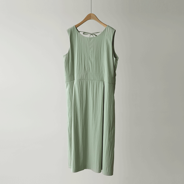 Cheongasin Back Strap One Piece D7595