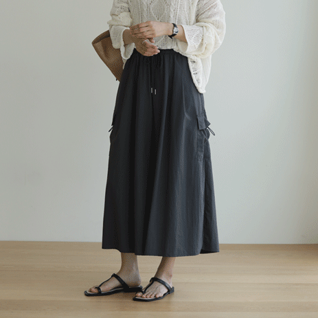 Ulpeta 8-quarter skirt pants P6349
