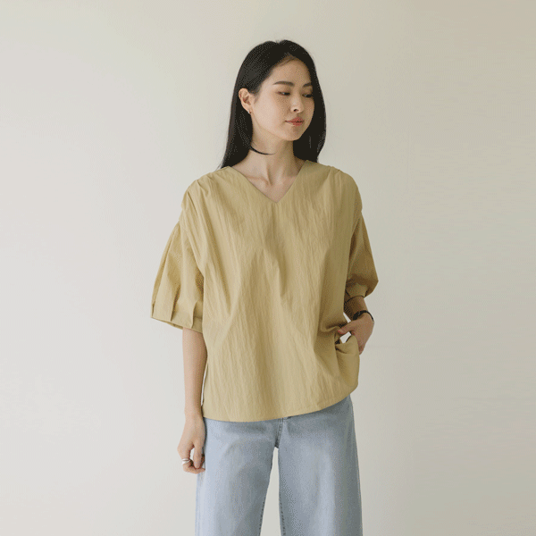 Rikaru V-neck Blouse T10281