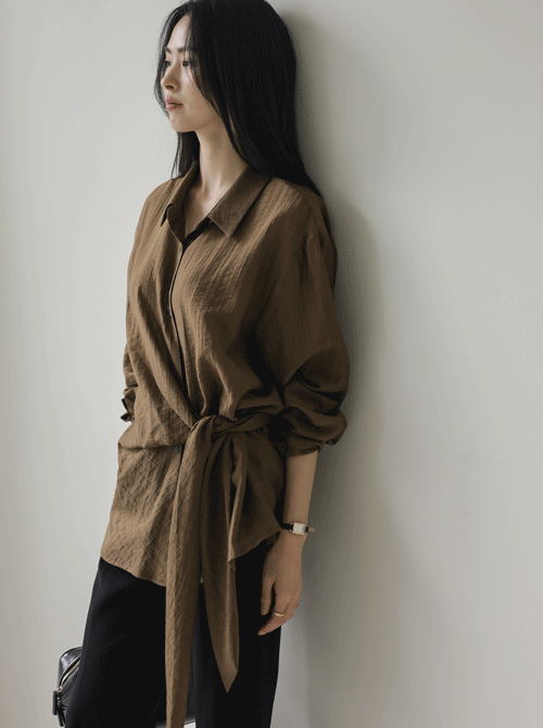 Heinle Strap Blouse T10769