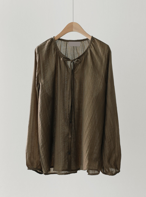 Super-detailed Blouse T10795