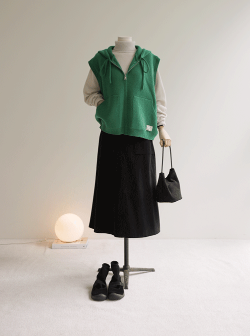 Jerrycan Hood Vest U5968
