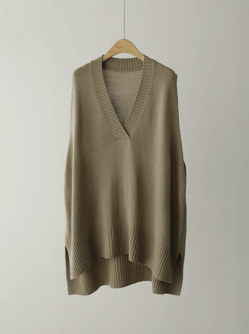 Letchcha V-neck Vest K4080