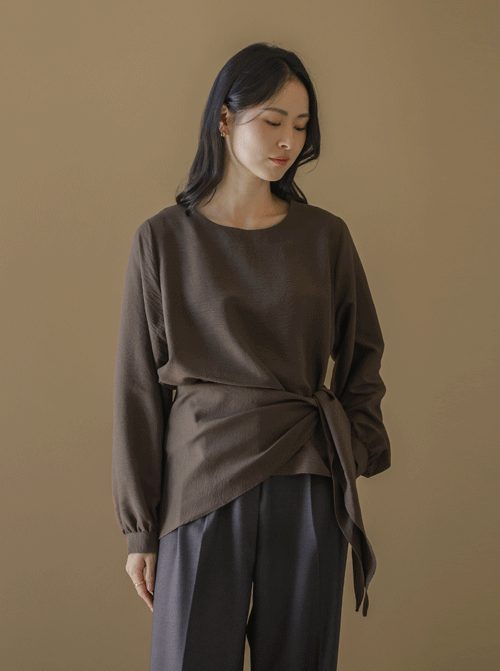 Zeppelin Scarf Blouse T11051