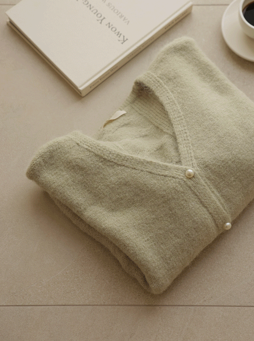 Ulipa Pearl Button Cardigan Z396