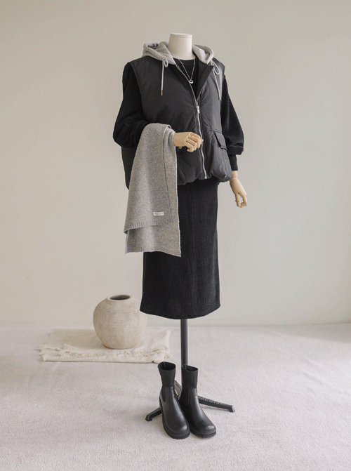 Scaron Hood Padded Vest U6051