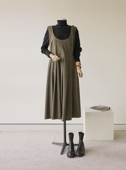 Ian Bustier One Piece D7807