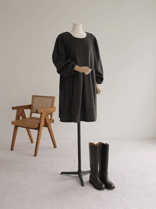 Eleo Pintuck One Piece D7818