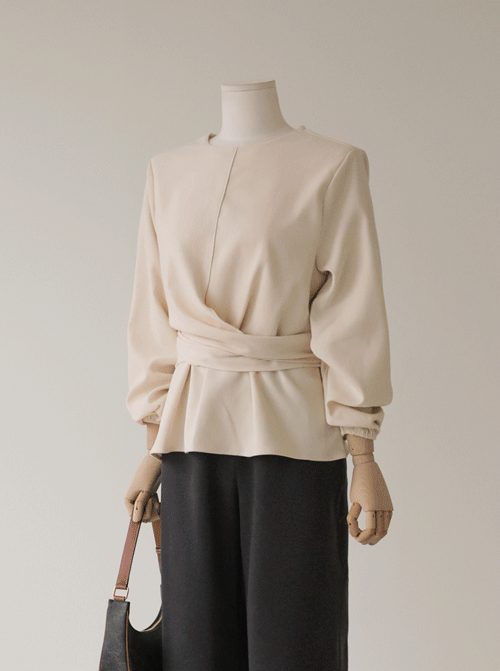 This is a wrap blouse T11201