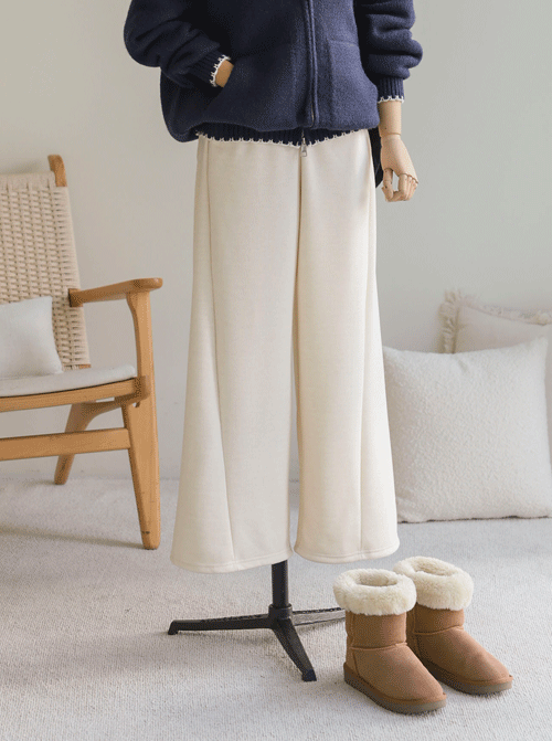 Gelont Semi-Wide Long Pants P7233