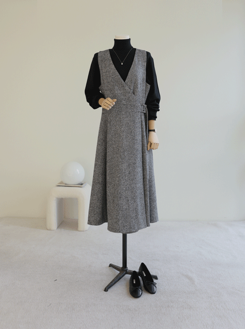 Maland Layered Wool One-Piece D7827