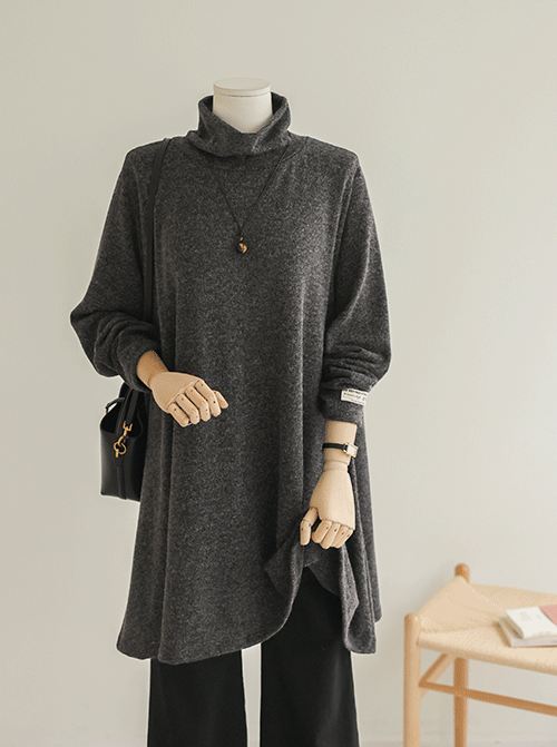 Kyrian Turtleneck Long t-shirts T11290