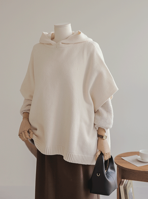 Bodyel Wool Hooded Cape K4238