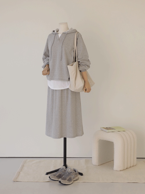 Pions Skirt Set T11409