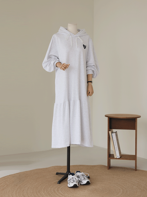 Noeldi Hood One Piece D7905