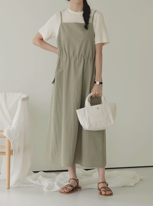 Deojieon Shoulder strap One Piece D6864