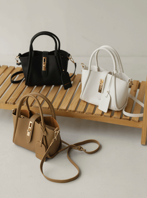 Tahiro Tote Bag B730