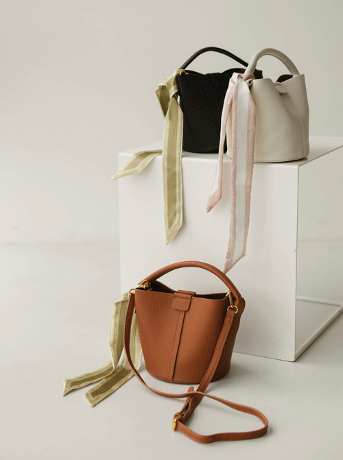 Lativi Scarf & Hobo Bag Set B731