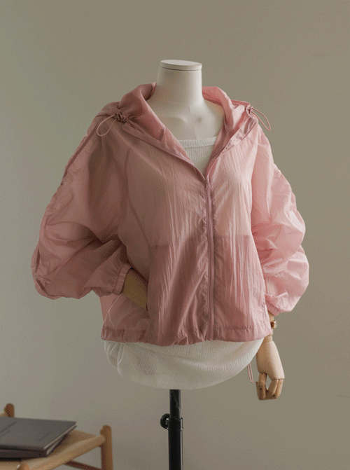 Che Sora Hood Windbreak U6377