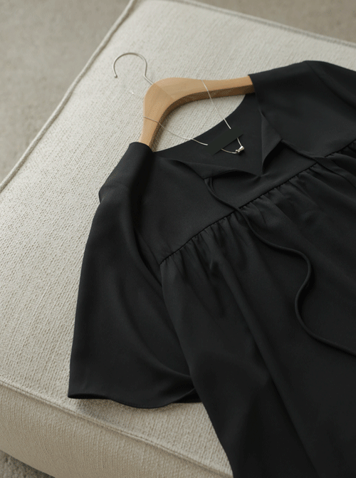 Pylon Shirring Blouse T12631