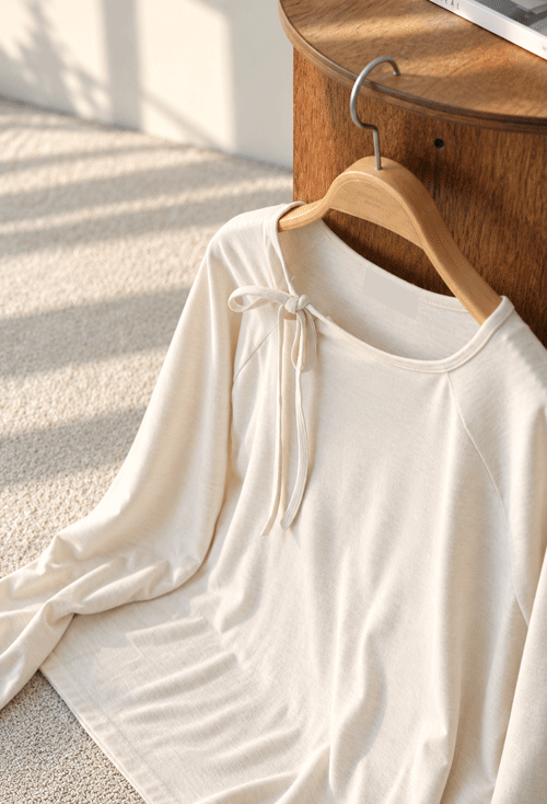 Jearon Slit T-shirt T12986