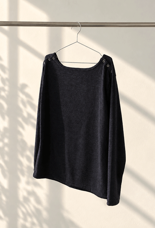 Mesor Shoulder Button T-shirt T12988