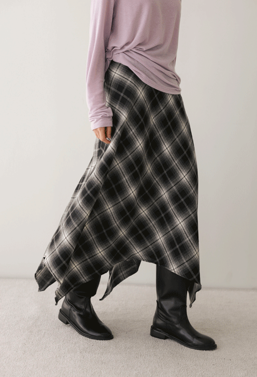 Lizar Asymmetrical Skirt SK2955