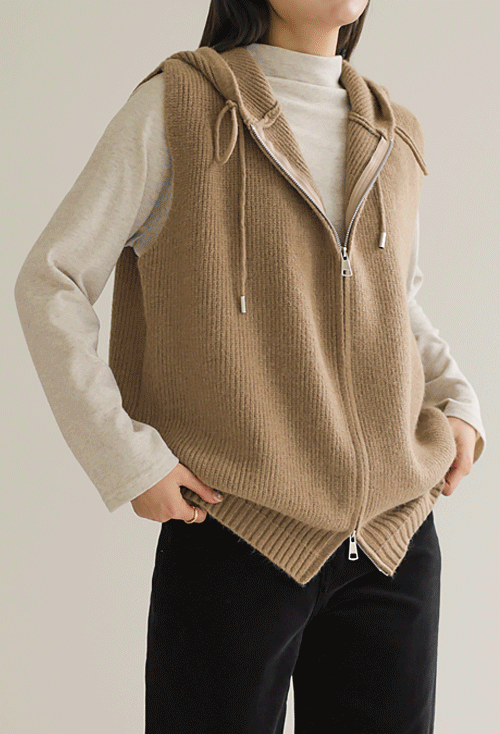 Melon Hood Knit Vest U6104