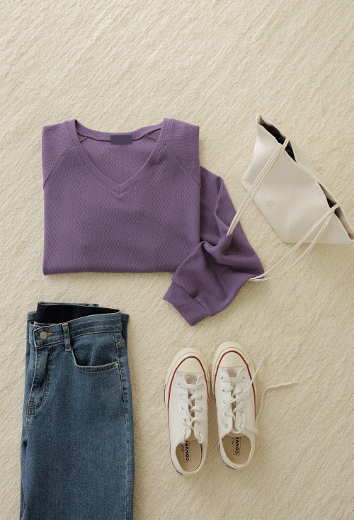 Hatedy V-neck T-shirt T13094